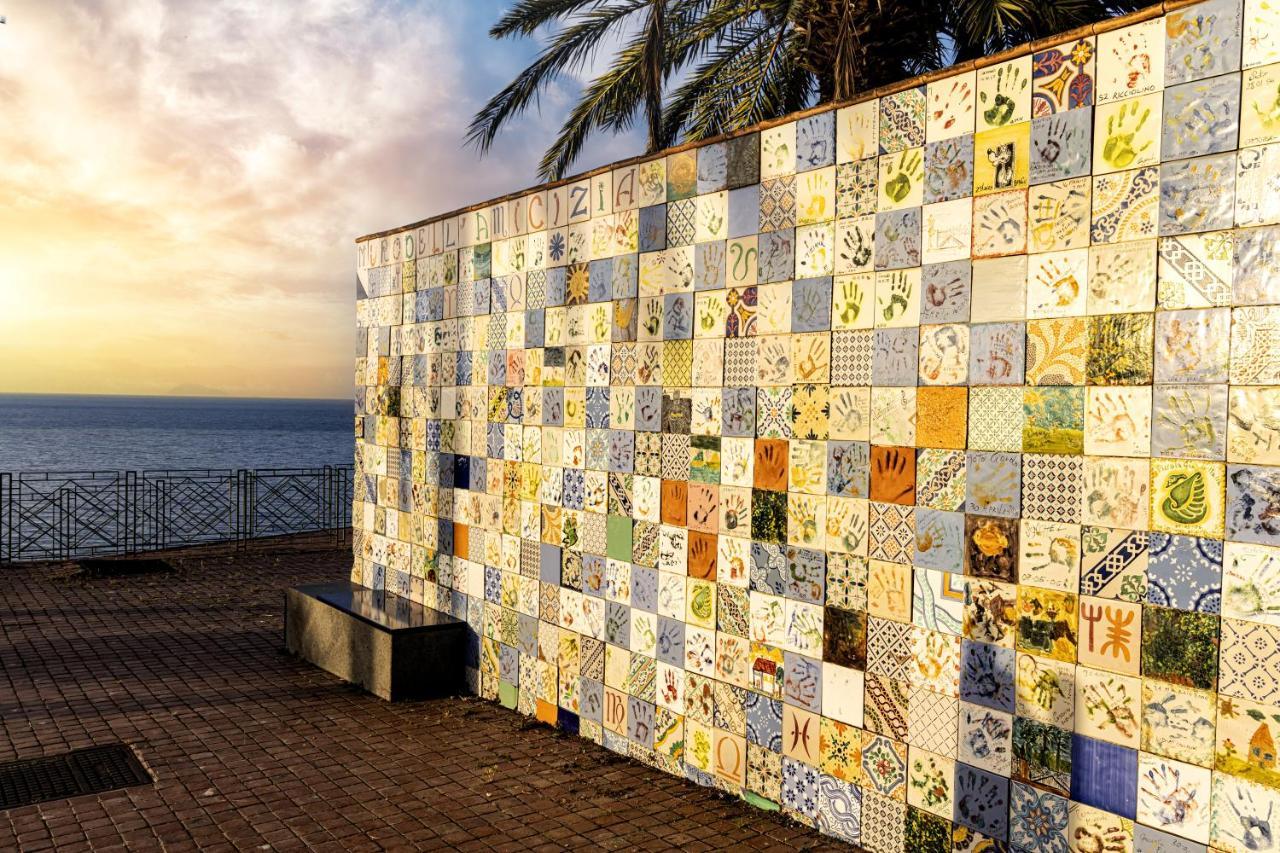 La Dimora Dei Ricci Acomodação com café da manhã Santo Stefano di Camastra Exterior foto